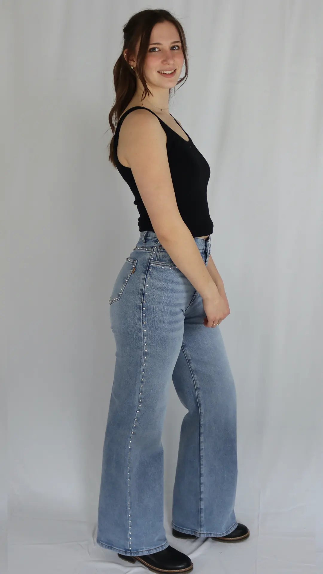 How to Style the Studded Jeans Trend - U Pretty Things