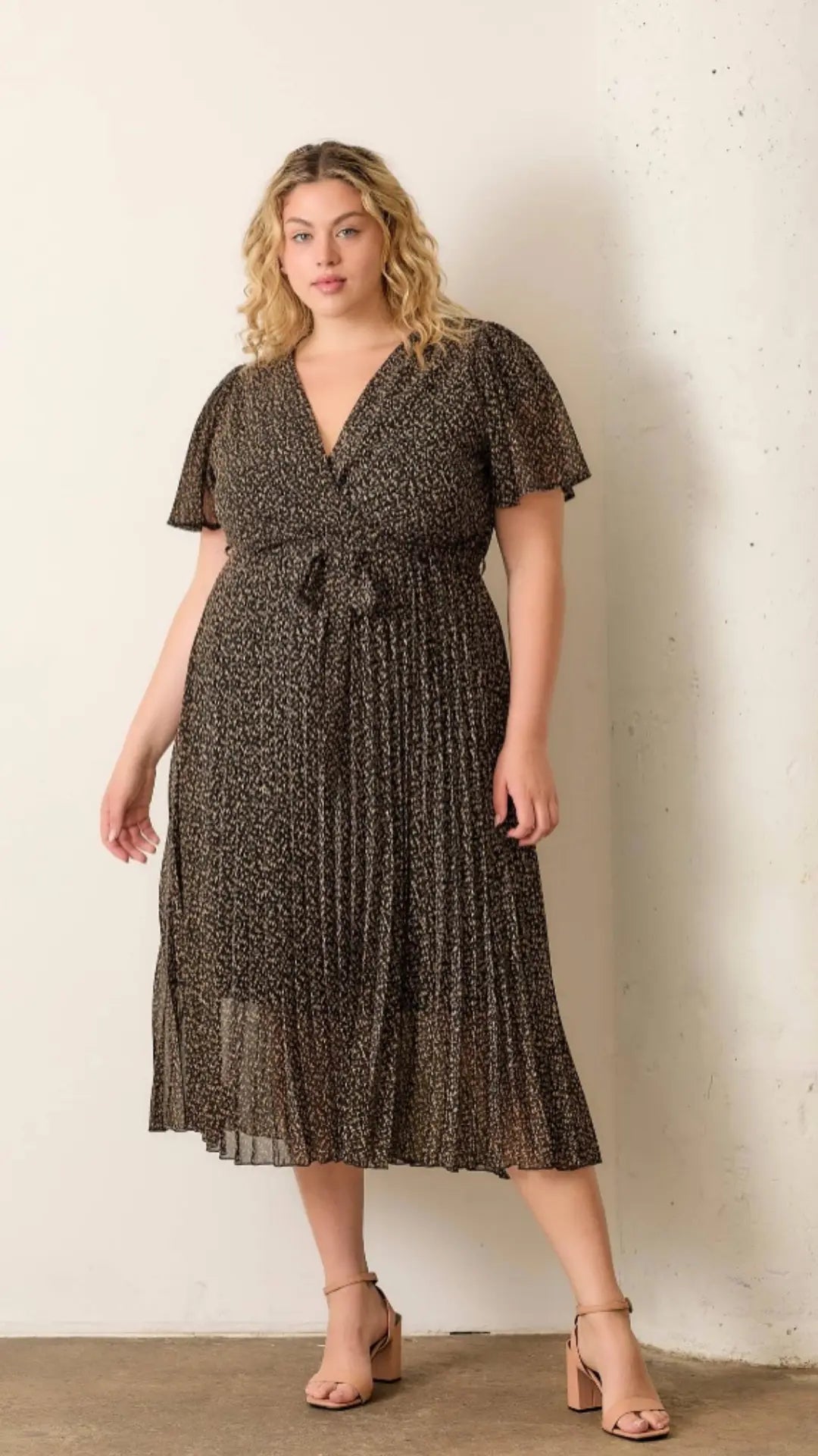 Plus SURPLICE PLEATED SKIRT DRESS - U Pretty Things