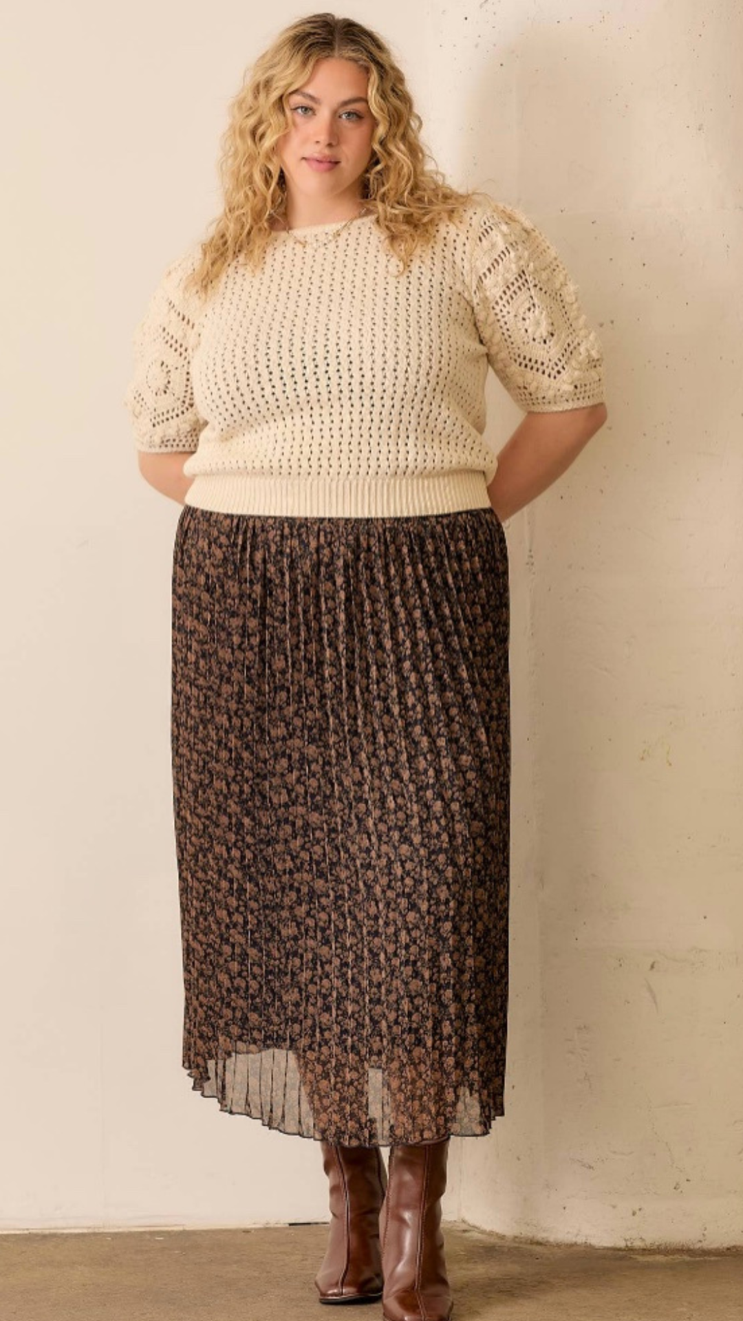 Plus - Autumn Petals Pleated Skirt