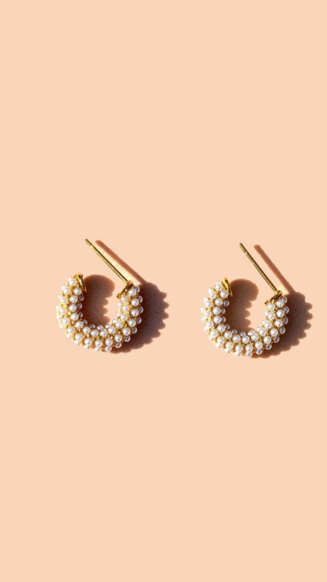 Pearl Pop Mini Hoops