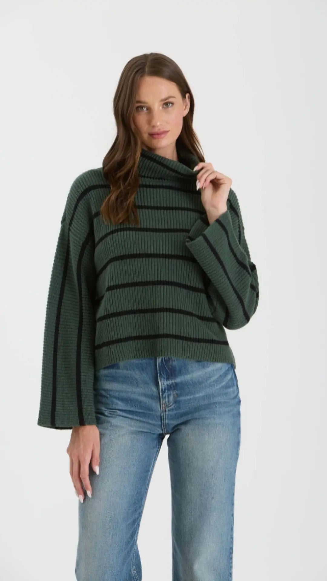 STRIPE TURTLENECK LONG WIDE SLEEVE KNIT SWEATER - U Pretty Things