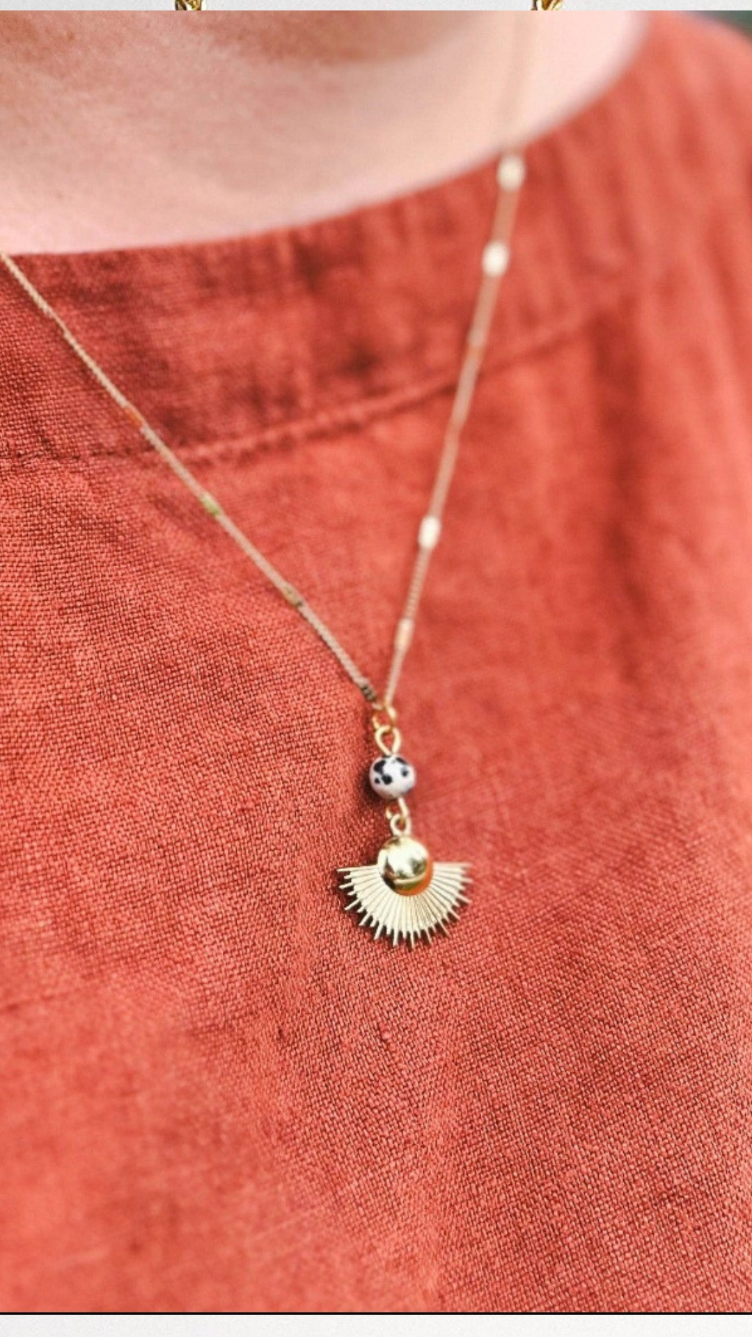 Stardust Spot Necklace