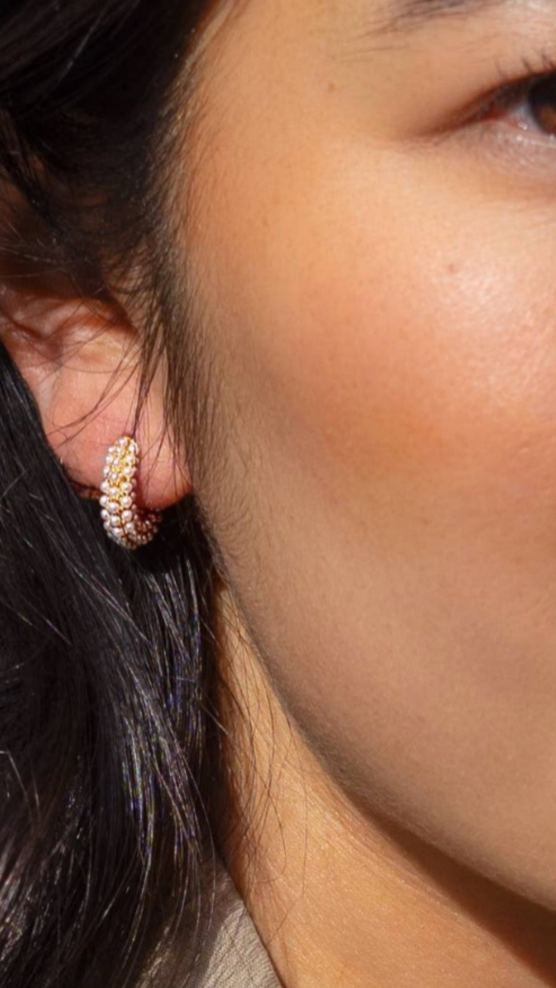 Pearl Mini Hoop earings