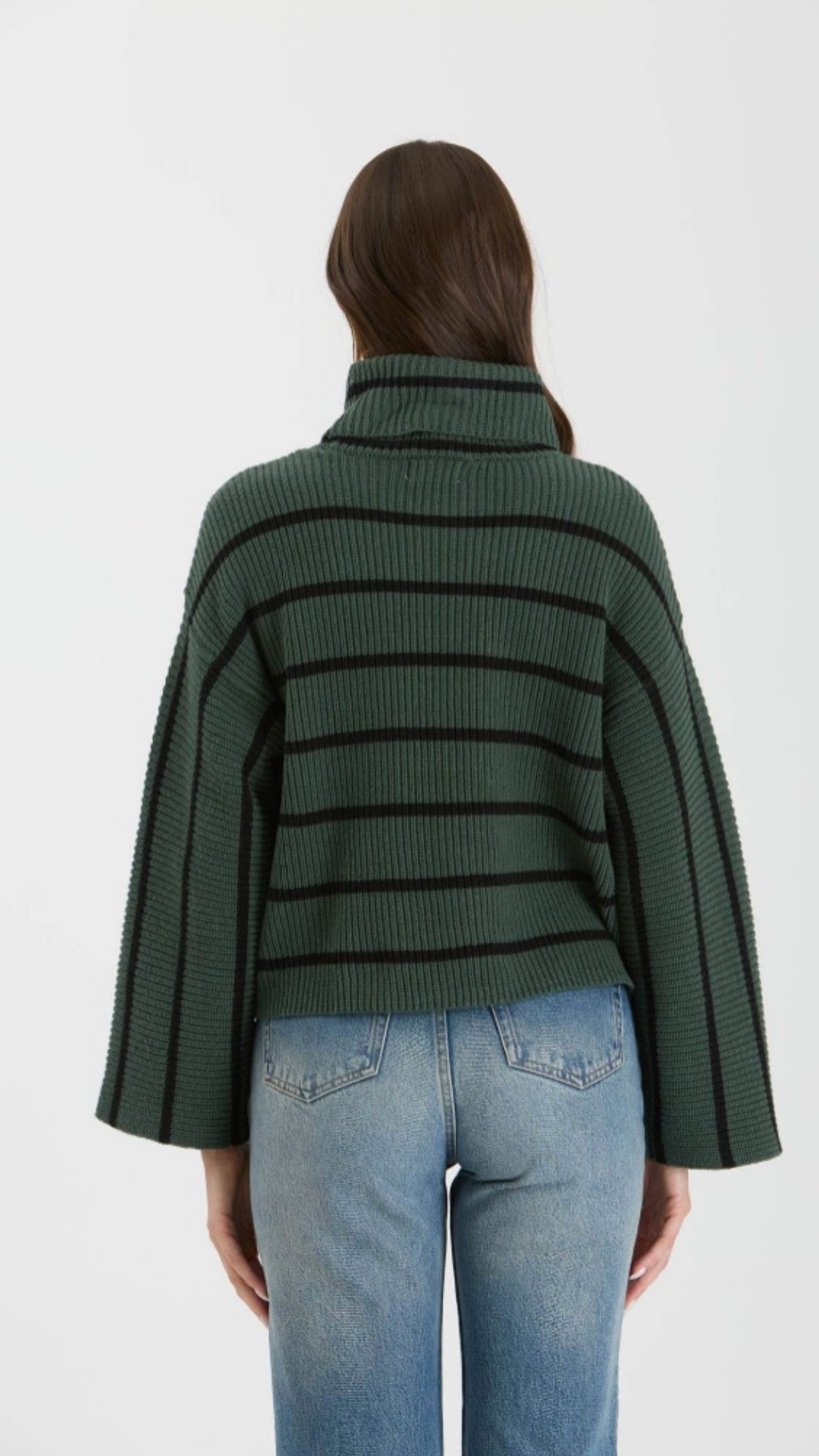 STRIPE TURTLENECK LONG WIDE SLEEVE KNIT SWEATER