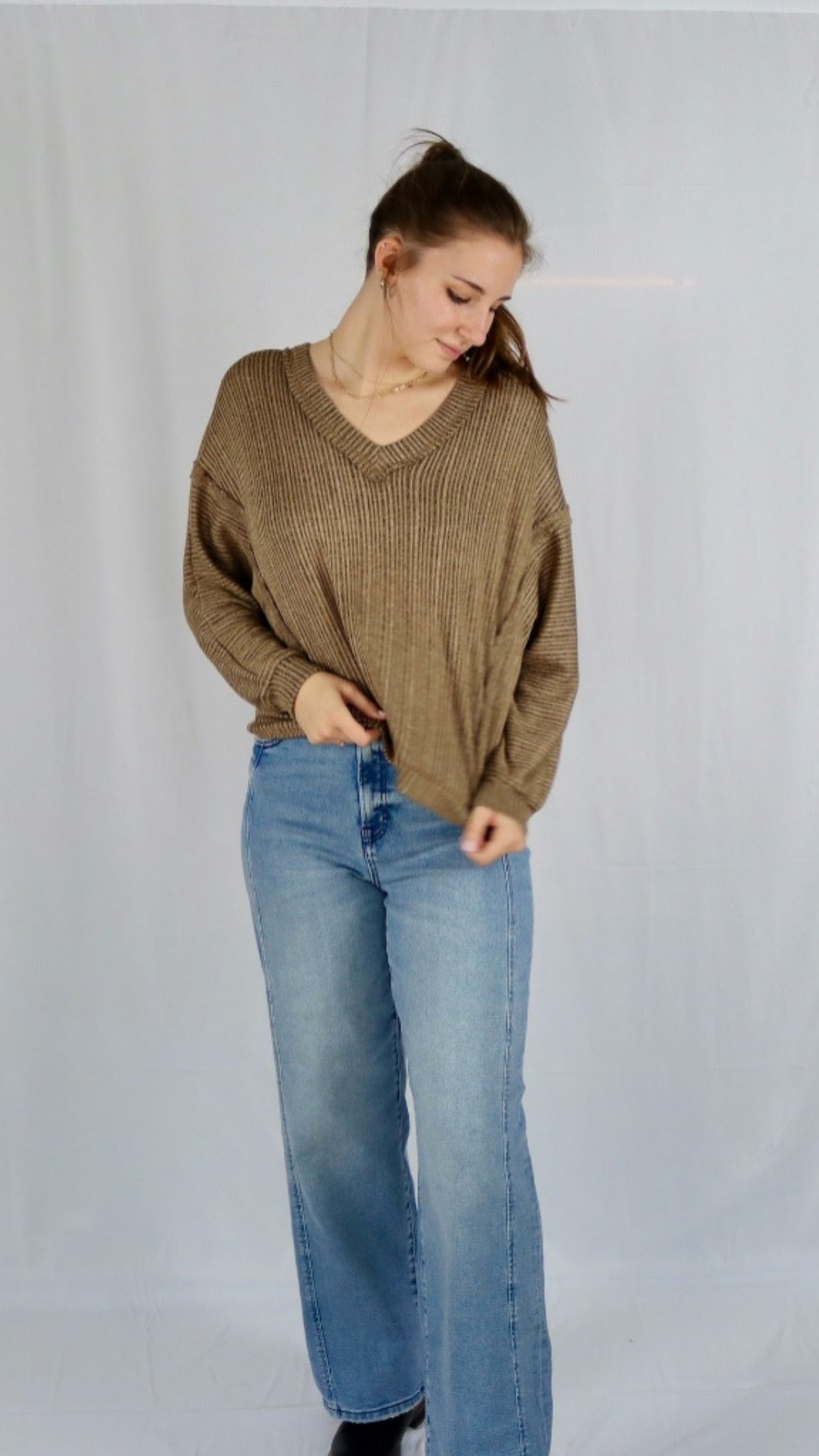 STRIPED DROP SHOULDER V NECK KNIT TOP