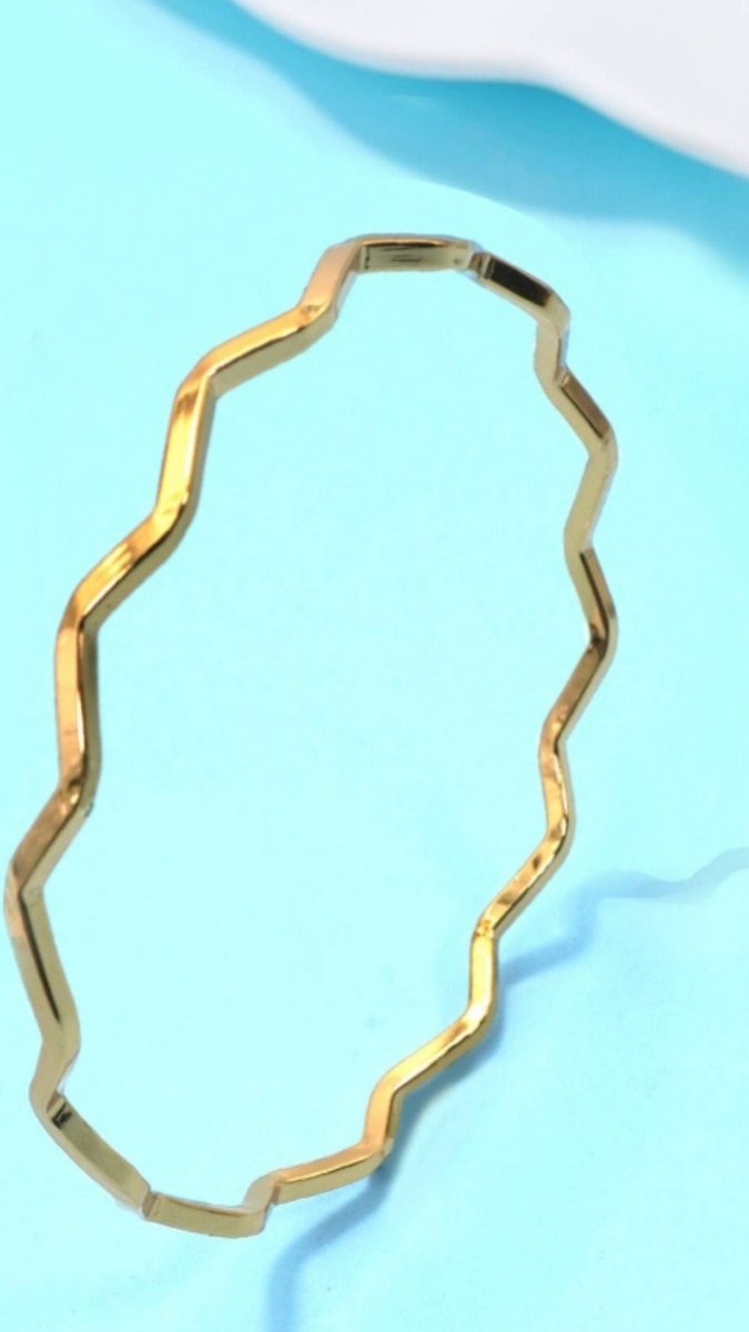 Wavy Gold Cuff Bangle - U Pretty Things