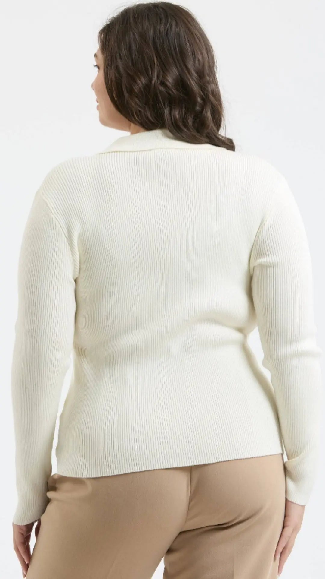 PLUS COLLARED GOLD SNAP BUTTON LONG SLEEVE SWEATER - U Pretty Things