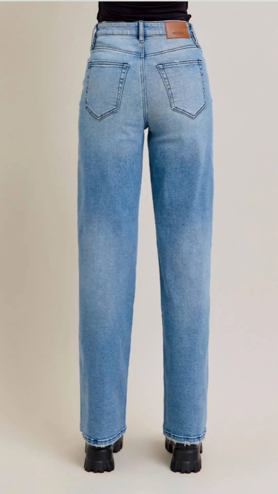 Medium Wash Curved Seam Stretch Dad Jean - U Pretty Things
