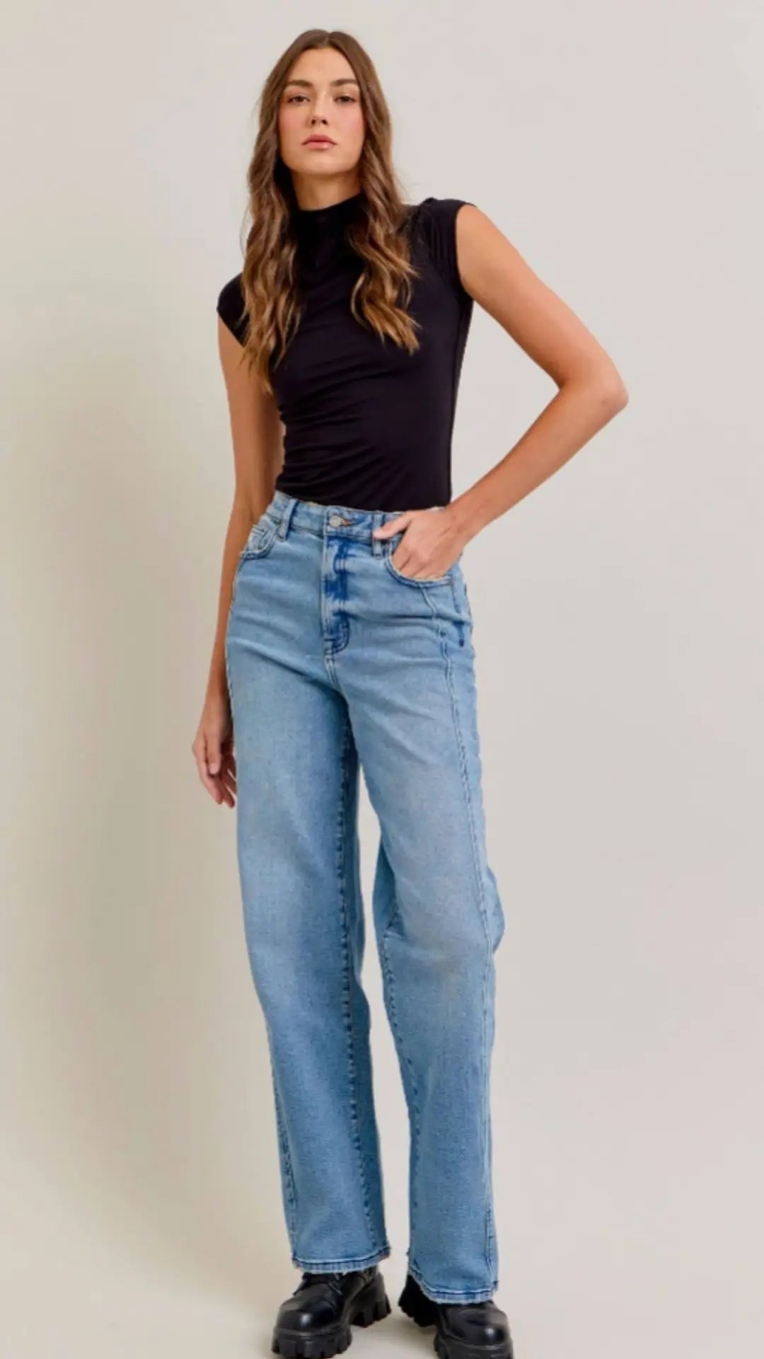 Medium Wash Curved Seam Stretch Dad Jean - U Pretty Things