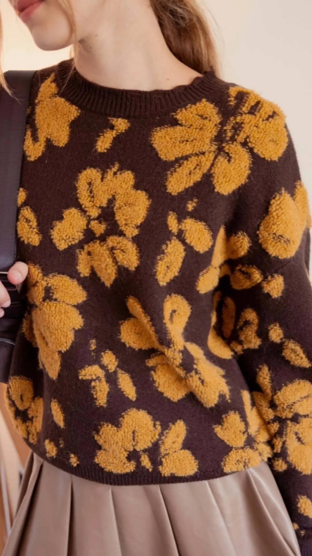 FLORAL DISTRESSED SWEATER - U Pretty Things