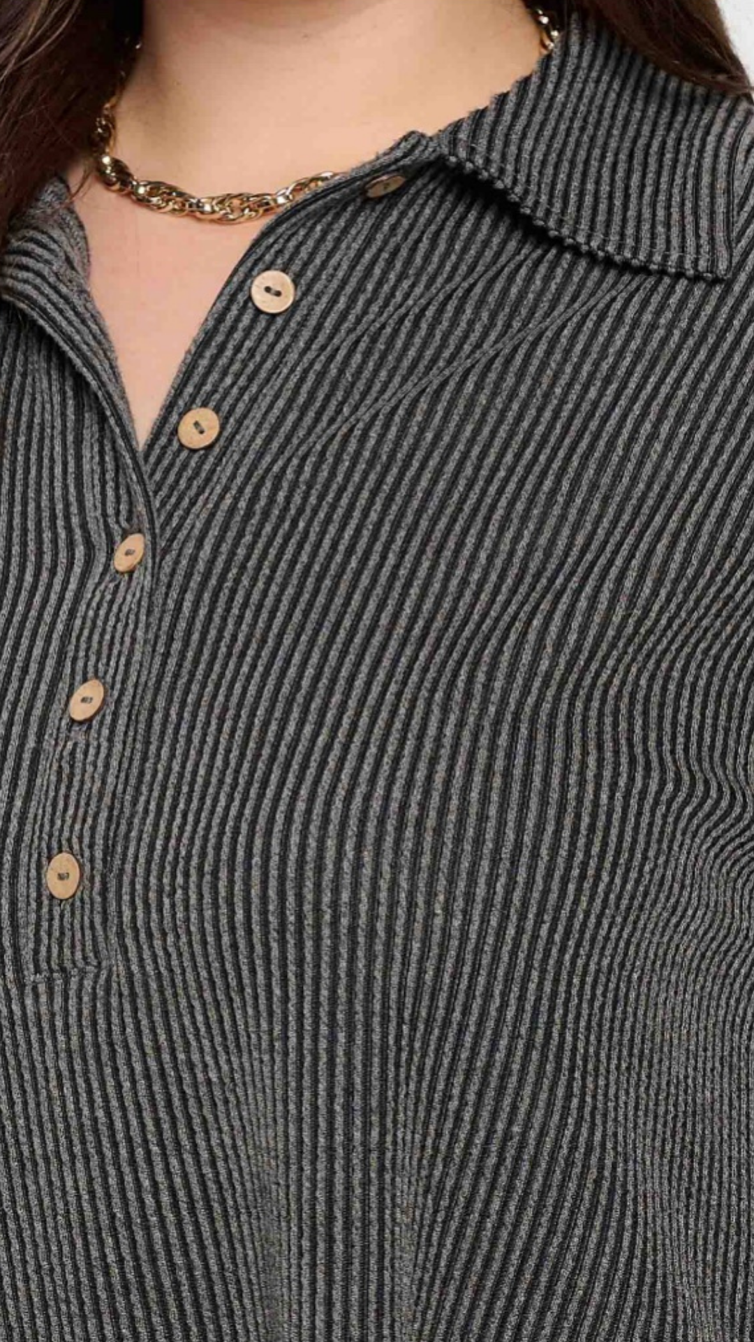 PLUS PINSTRIPE COLLARED HALF BUTTON KNIT