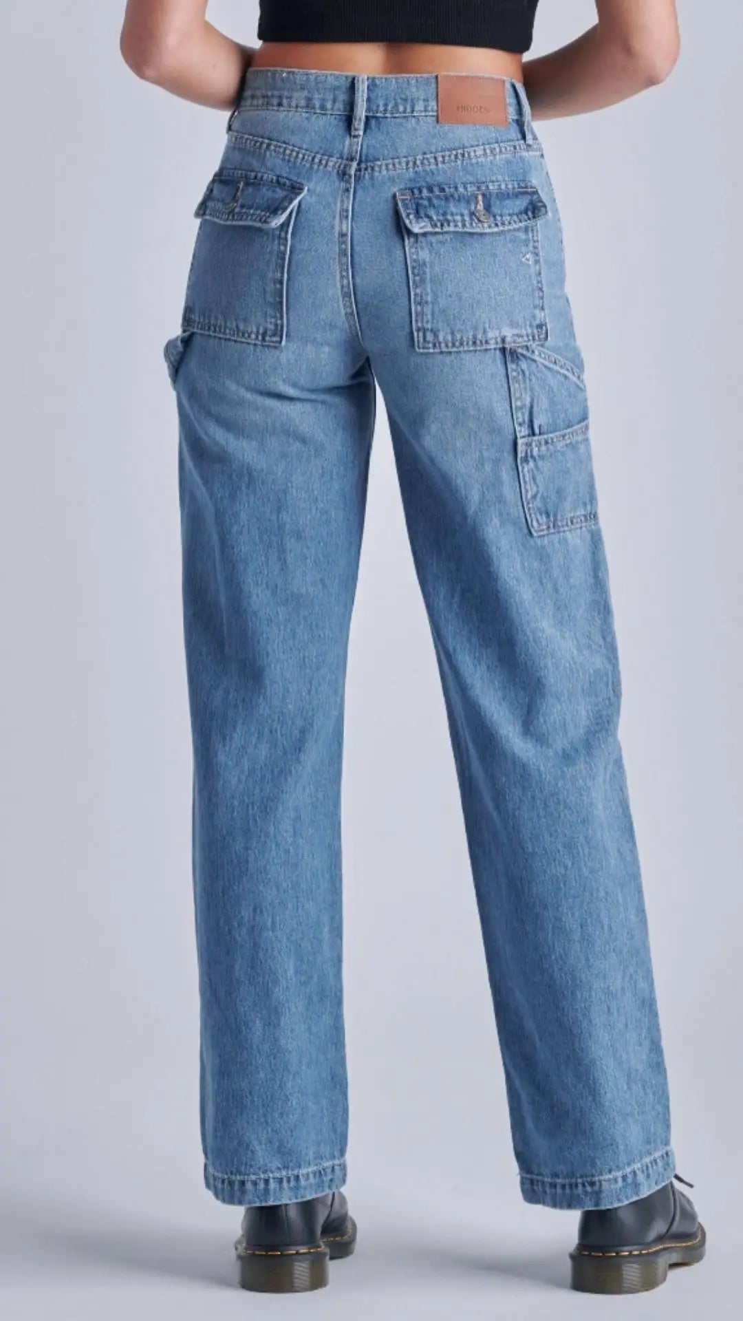 Light Wash Classic Carpenter Dad Jean - U Pretty Things