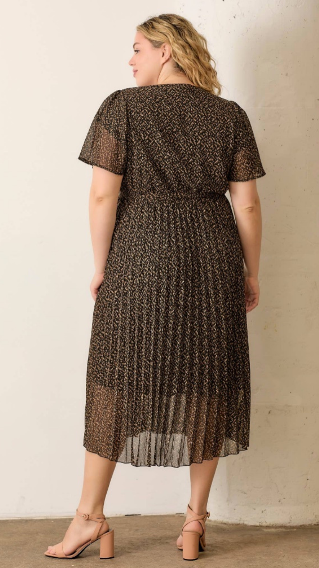 Plus SURPLICE PLEATED SKIRT DRESS