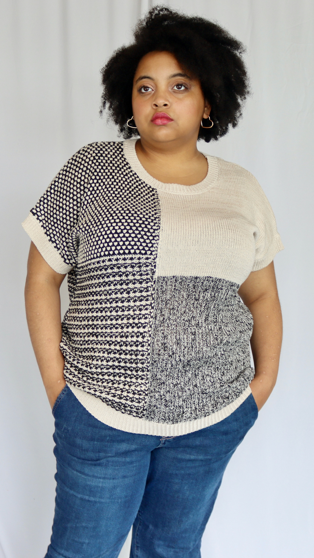 Plus Size Short sleeve black and beige sweater top